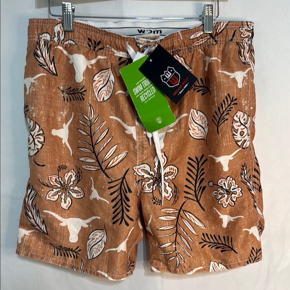 Wes & Willy swim trunks large Texas longhorns NWT